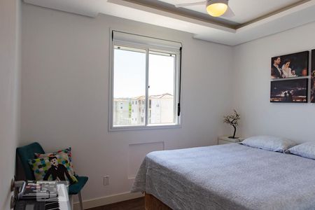 Quarto 1 de apartamento para alugar com 2 quartos, 53m² em Humaitá, Porto Alegre