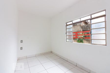 Quarto 1 de casa para alugar com 2 quartos, 60m² em Cipava, Osasco