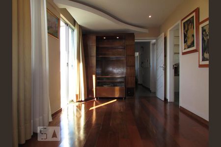 Apartamento para alugar com 2 quartos, 70m² em Santa Efigênia, Belo Horizonte