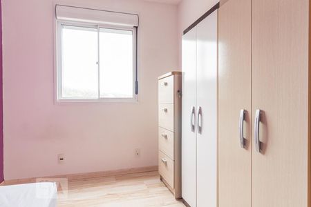 Dormitório 2 de apartamento para alugar com 2 quartos, 52m² em Jardim Carvalho, Porto Alegre