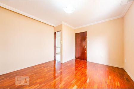 Sala de apartamento para alugar com 3 quartos, 70m² em Alto Barroca, Belo Horizonte