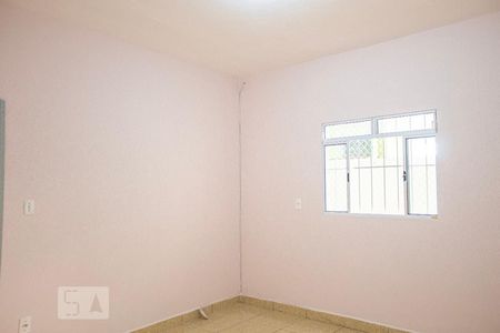 Sala de casa para alugar com 1 quarto, 40m² em Km 18, Osasco
