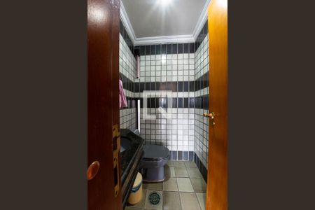 Lavabo de apartamento para alugar com 3 quartos, 264m² em Jardim Avelino, São Paulo
