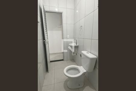 Banheiro de casa para alugar com 1 quarto, 50m² em Nova Aldeinha, Barueri