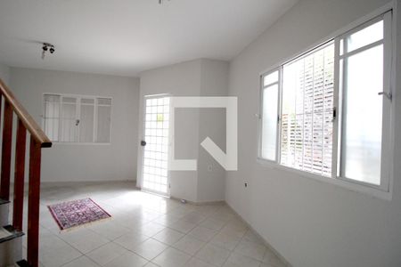 Sala de casa para alugar com 4 quartos, 300m² em Jardim Santa Rosália, Sorocaba