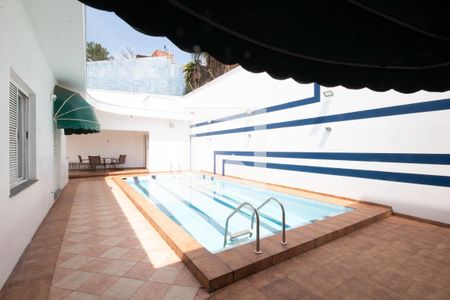 Vista da Sala de casa para alugar com 4 quartos, 397m² em Parque dos Príncipes, Osasco