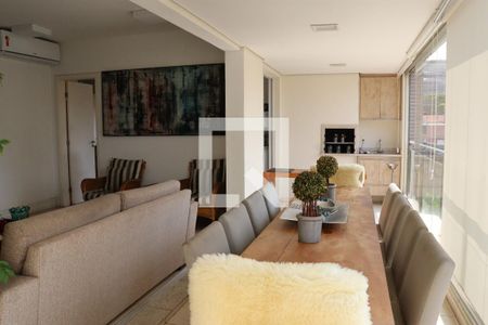Varanda da sala  de apartamento para alugar com 3 quartos, 140m² em Cambuí, Campinas