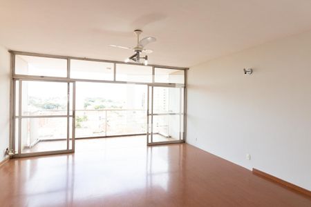 Sala de apartamento para alugar com 4 quartos, 216m² em Centro, Ribeirão Preto