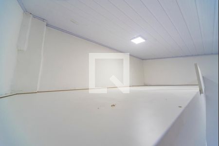 Quarto de kitnet/studio para alugar com 1 quarto, 16m² em Jardim do Estádio, Santo André