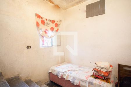 Quarto 2 de casa para alugar com 2 quartos, 360m² em Bonfim, Belo Horizonte