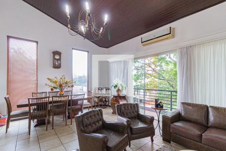Sala de casa para alugar com 4 quartos, 292m² em Adalgisa, Osasco