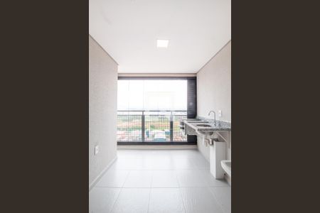 Sacada de apartamento para alugar com 2 quartos, 42m² em Km 18, Osasco