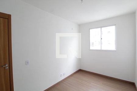 Quarto 2 de apartamento para alugar com 2 quartos, 50m² em Martins, Uberlândia