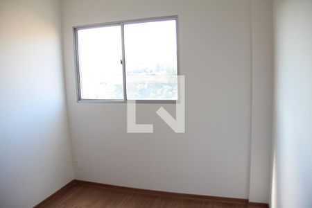 Quarto 2 de apartamento para alugar com 2 quartos, 42m² em Milionários, Belo Horizonte