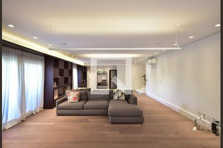 Sala de casa de condomínio para alugar com 4 quartos, 570m² em Jardim Morumbi, São Paulo