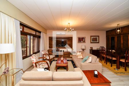 Sala de casa para alugar com 5 quartos, 423m² em Jardim Itu, Porto Alegre