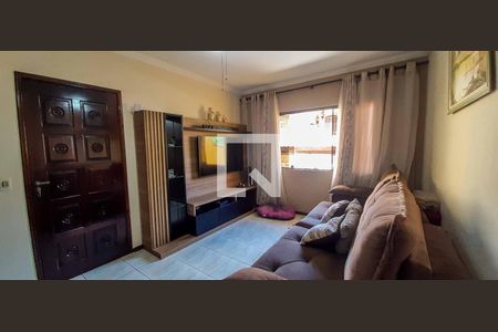 Sala de Estar de casa para alugar com 4 quartos, 125m² em Santo Antônio, Osasco