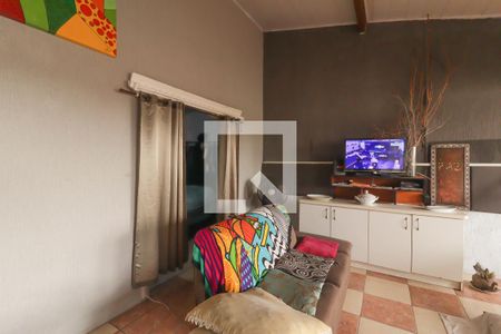 Sala de casa à venda com 4 quartos, 180m² em Jardim Boa Vista, Jundiaí