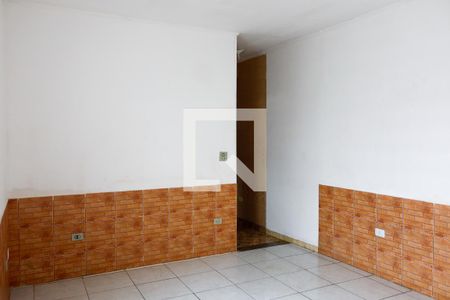 Sala de casa para alugar com 2 quartos, 93m² em Km 18, Osasco