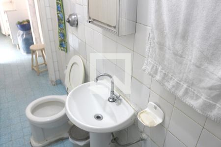 Banheiro de casa à venda com 1 quarto, 137m² em Olímpico, São Caetano do Sul