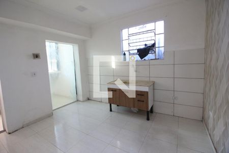 Cozinha de casa para alugar com 1 quarto, 60m² em Km 18, Osasco
