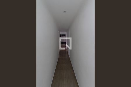 Corredor de casa para alugar com 2 quartos, 85m² em Jardim Sao Gabriel, São Paulo