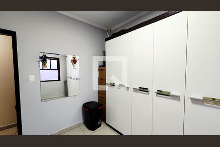 Quarto 2 de casa à venda com 3 quartos, 140m² em Jardim Trevo, Jundiaí
