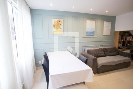 Sala de casa de condomínio à venda com 4 quartos, 120m² em Taquara, Rio de Janeiro