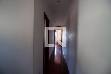 Corredor de casa para alugar com 3 quartos, 250m² em Rio Pequeno, São Paulo