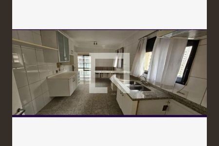 Apartamento à venda com 3 quartos, 167m² em Moema, São Paulo