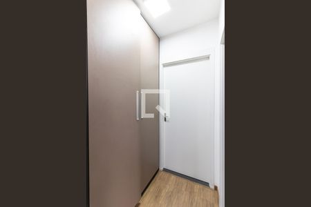 Corredor de apartamento à venda com 2 quartos, 45m² em Jardim Maria Estela, São Paulo