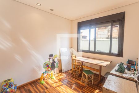 Quarto 1 de casa para alugar com 5 quartos, 192m² em Paraíso, Belo Horizonte
