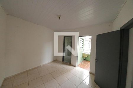 Suíte de casa para alugar com 2 quartos, 60m² em Vila Ivone, São Paulo