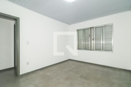 Quarto 2 de casa para alugar com 3 quartos, 101m² em Santa Maria Goretti, Porto Alegre