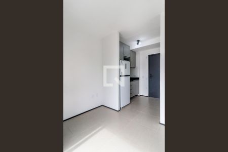 Sala/Quarto de kitnet/studio para alugar com 1 quarto, 35m² em Santo Amaro, São Paulo