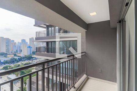 Varanda 1 de kitnet/studio para alugar com 1 quarto, 35m² em Santo Amaro, São Paulo