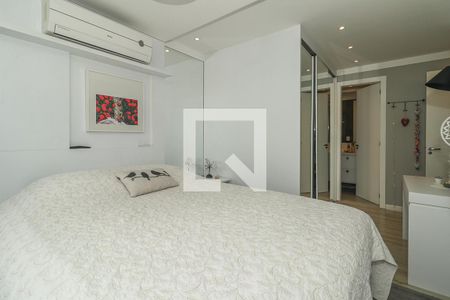 Quarto Suíte de apartamento para alugar com 2 quartos, 67m² em Independência, Porto Alegre