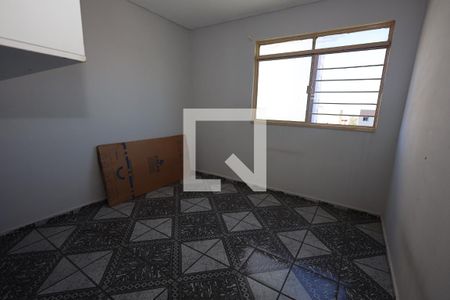Quarto 1 de apartamento para alugar com 2 quartos, 55m² em Setor dos Afonsos, Goiânia