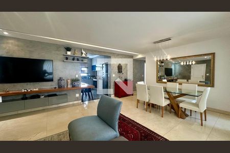 Sala  de apartamento à venda com 4 quartos, 143m² em Funcionários, Belo Horizonte