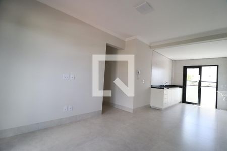 Sala de apartamento para alugar com 3 quartos, 84m² em Tibery, Uberlândia