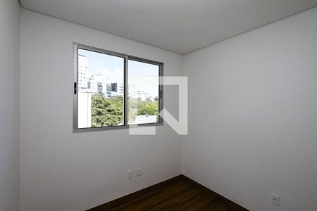 Quarto 1 de apartamento para alugar com 2 quartos, 80m² em Buritis, Belo Horizonte
