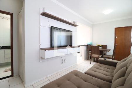 Sala de apartamento para alugar com 2 quartos, 60m² em Granada, Uberlândia