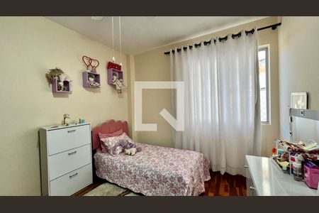 quarto  de apartamento à venda com 2 quartos, 65m² em União, Belo Horizonte